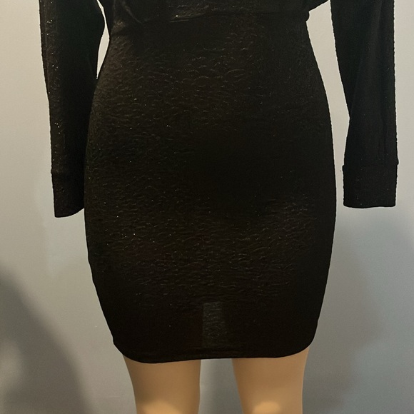 mini dress for cold party - Picture 3 of 5